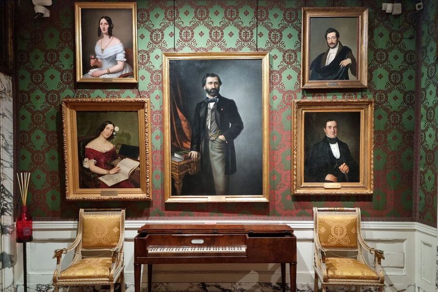 Milan: La Scala Theater and Museum Tour with Entry Tickets - How the one-hour format works for you