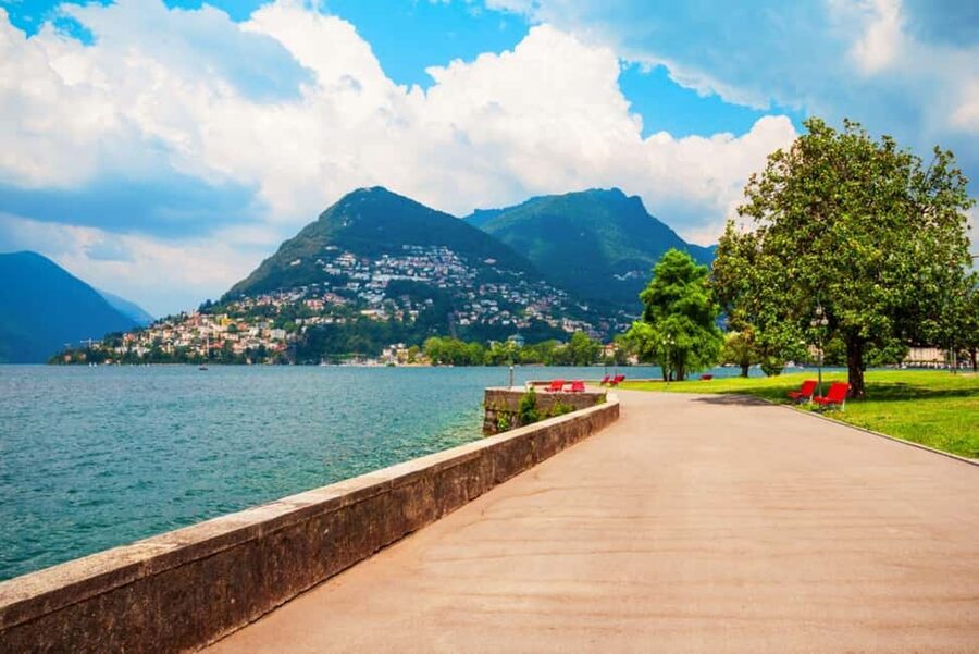 Milan:Lake Como, Lugano & Bellagio Day-Trip with Boat Cruise - Como Gives You a Short First Look