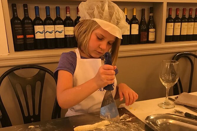 Milan: Pasta and Tiramisu Small Group Cooking Class with Wine - What this Milan cooking class actually offers