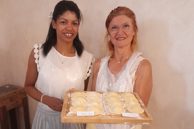 Milan: Pasta and Tiramisu Small Group Cooking Class with Wine - Starting with Prosecco and the restaurant kitchen
