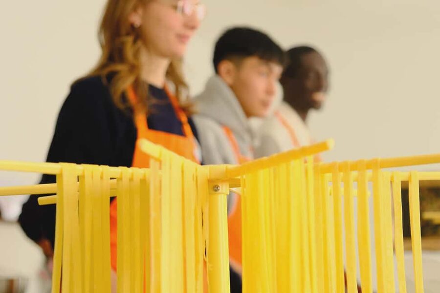Milan: Pasta, Ravioli, and Gelato Class in a Glamorous Home - Should you book it?