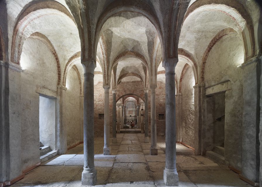 Milan: San Sepolcro Crypt Skip-the-Line Entry Ticket - How to build it into a Milan day