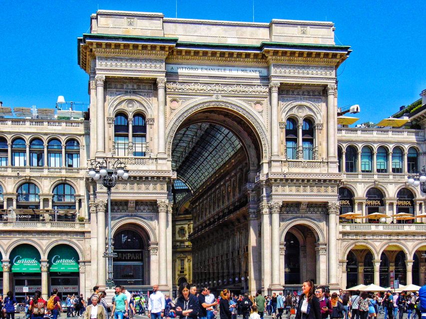 Milan: Skip-the-Line Guided Walk and "The Last Supper" - Via Dante and the city’s fashion identity