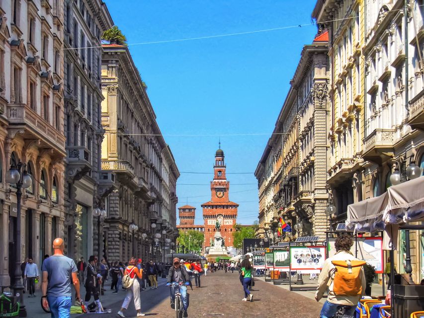 Milan: Skip-the-Line Guided Walk and "The Last Supper" - Starting inside the Galleria Vittorio Emanuele II