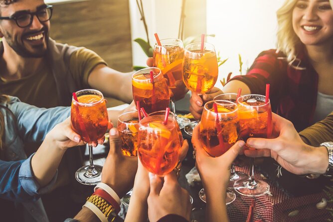 Milan: Sunset Navigli Food & Drinks Tour by Do Eat Better - Why Navigli is the right place for an evening food tour