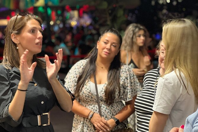 Milan: Sunset Navigli Food & Drinks Tour by Do Eat Better - Porta Genova for focaccia, farinata, and casual bites