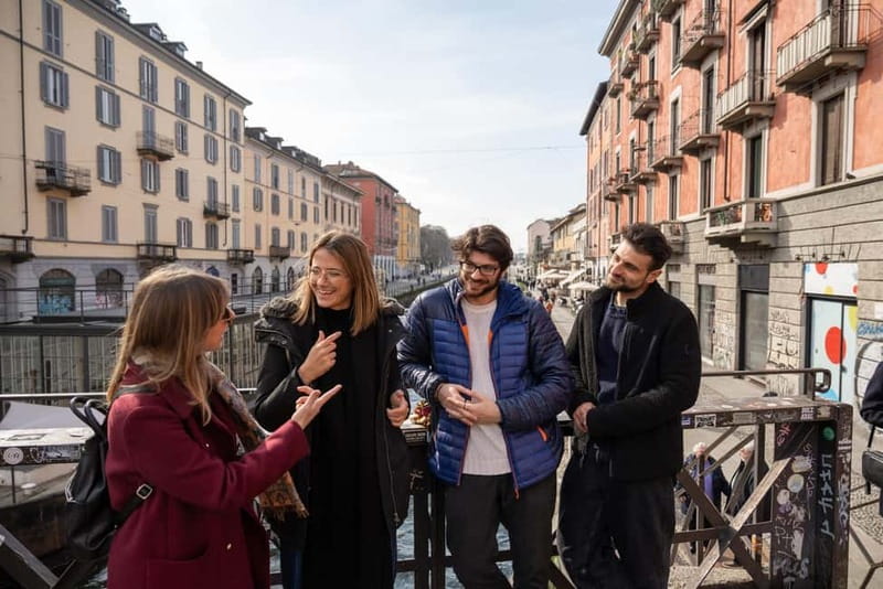 Milan: Sunset Navigli Food & Drinks Tour with a Local - The final dessert: gelato on the walk back