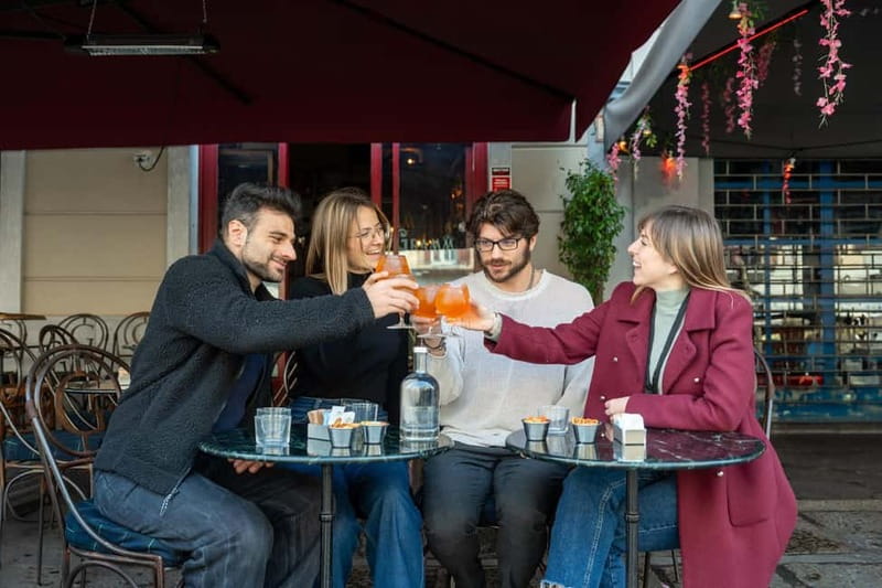 Milan: Sunset Navigli Food & Drinks Tour with a Local - The first bar: cocktails and the Milanese ritual