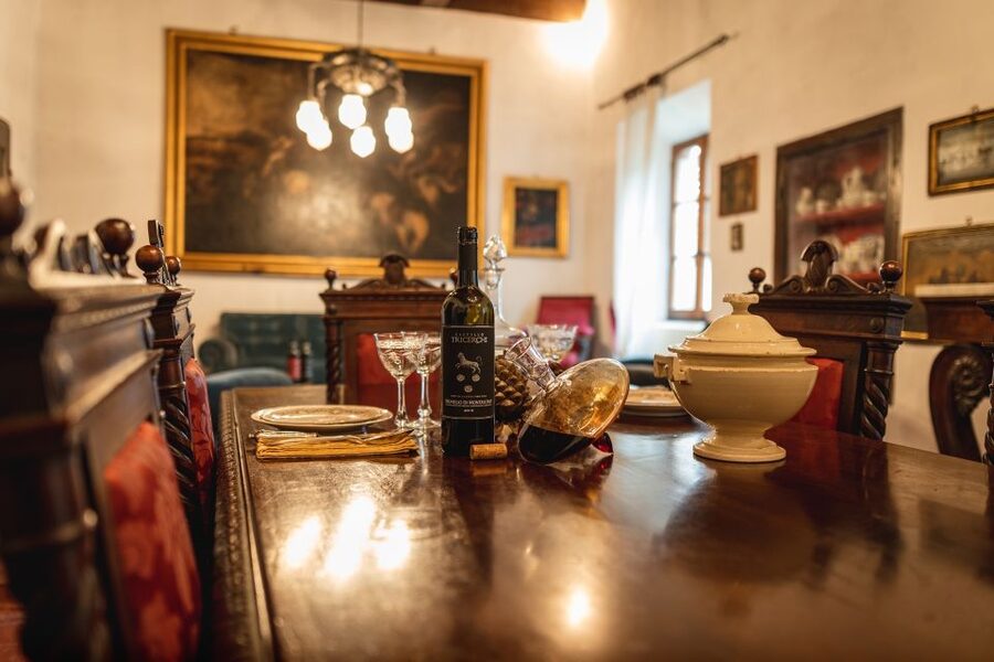 Montalcino: Brunello Wine Tasting & Lunch in a Tuscan Castle - Key points to know before booking