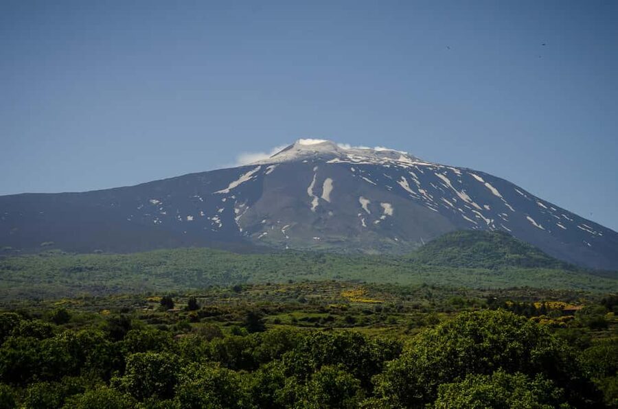 Mount Etna: North Upper Craters Guided Tour by 4x4 with Trek - Pizzi Deneri and the high point of the route