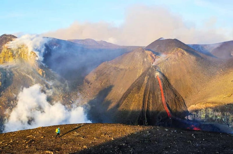 Mount Etna: Trek to 3000m with cable car and jeep - The Bove Valley viewpoint