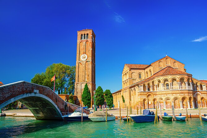Murano & Burano Islands Guided Small-Group Tour by Private Boat - How the five-hour schedule feels