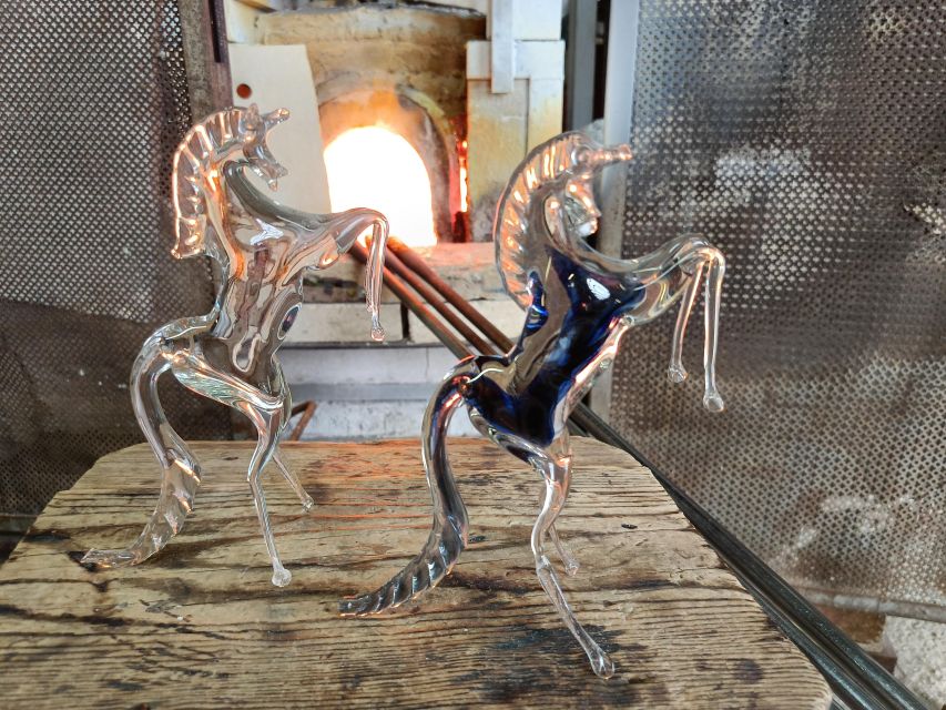 Murano: Glass Blowing Demonstration and Artistic Glass Gift - What the $17 price really includes
