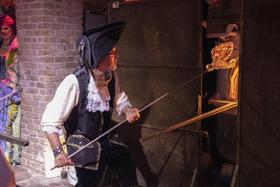 Murano: Glass Blowing Demonstration with Optional Drinks - Is $16 good value?