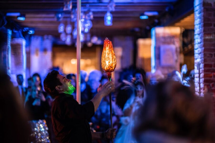 Murano: Glass Blowing Demonstration with Optional Drinks - Planning the timing on Murano