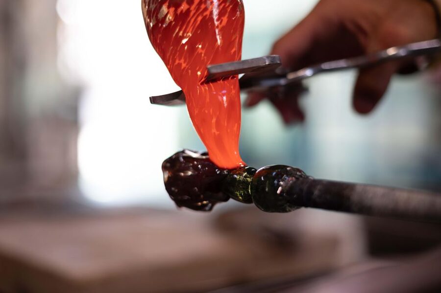 Murano: Glass Factory Experience with Tour and Demonstration - What the €10 credit really means