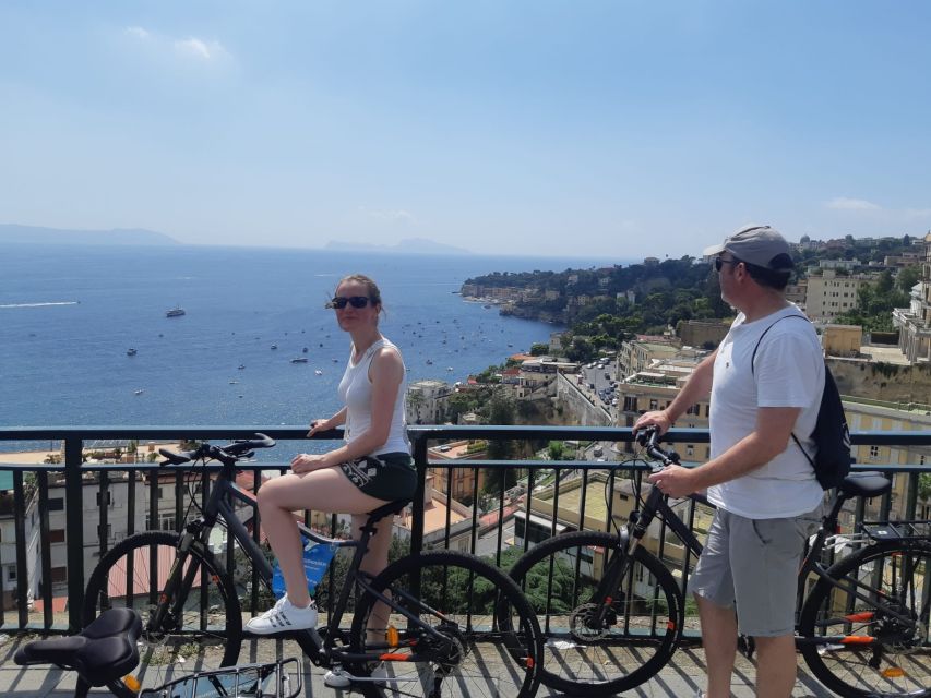 Naples: City Highlights Guided Bike Tour - Via Toledo, Piazza Carità, and Piazza del Gesù Nuovo