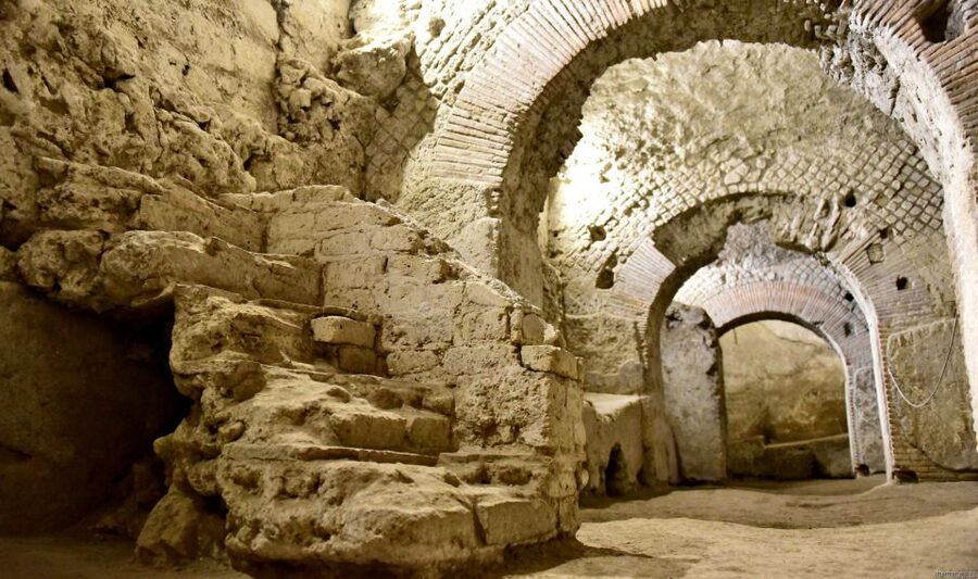 Naples: City Walking Tour w/ Underground Roman Ruins Ticket - Castel Nuovo, San Carlo, and the royal center