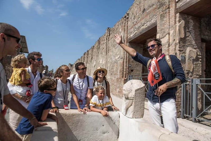 Naples or Sorrento: Full-Day Pompeii and Mount Vesuvius Tour - Free time, lunch, and the practical middle of the day