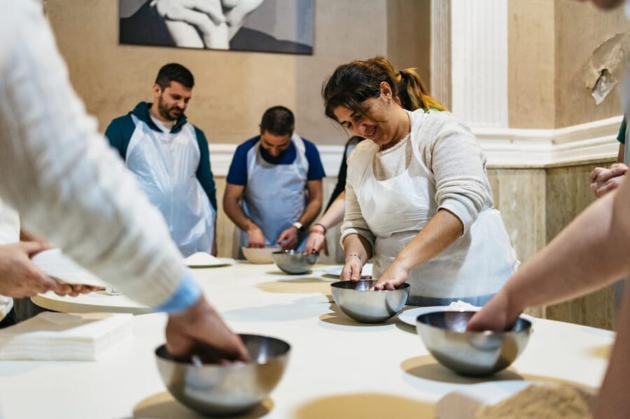 Naples: Pizza-Making Workshop with Drink and Appetizer - The Neapolitan oven and your finished pizza