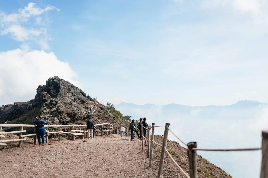 Naples: Pompeii and Mt. Vesuvius with Lunch and Wine Tasting - Why this Pompeii and Vesuvius day works