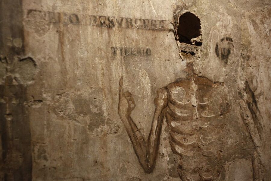 Naples: San Gaudioso Catacombs Guided Tour - Early Christian Tombs, Frescoes, and Mosaics