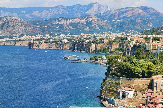 Naples Shore Excursion: Pompeii and Sorrento Day Trip - Sorrento’s lanes, shops, and Villa Comunale