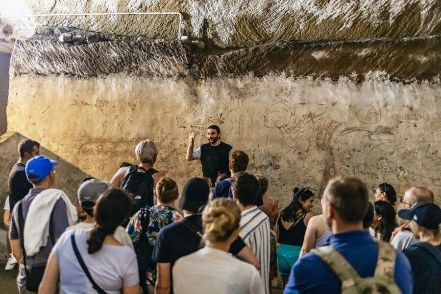 Naples: Spanish Quarters Underground Guided Tour - Key points to know before you go