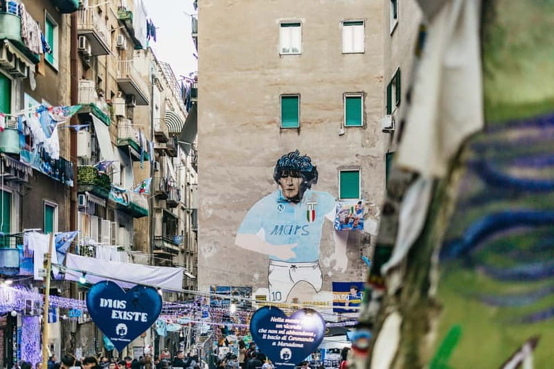 Naples: Street Art & History Tour in the Spanish Quarters - Walking the Spanish Quarters for 100 minutes