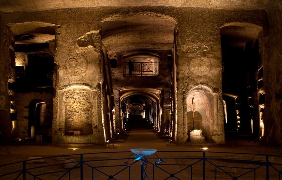 Naples: The Holy Mile 3-Hour Guided Tour - San Felice Palace and the short walking links