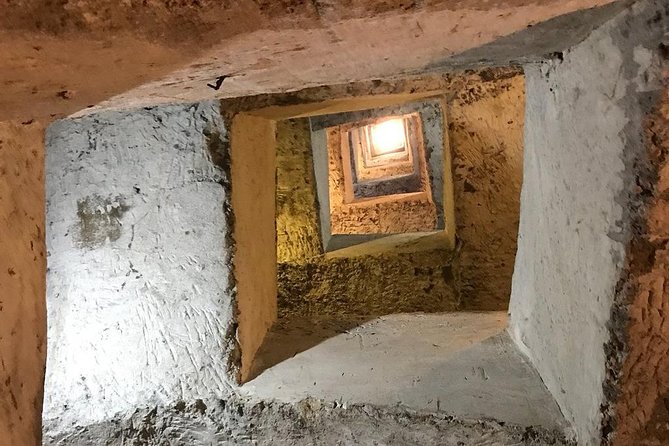Naples Underground Spanish Quarters with Guide - What to expect at the meeting point