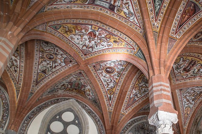 Naples Walking Tour with Underground Roman Ruins Ticket - A food pause in the middle of the walk