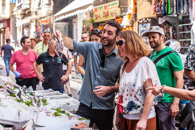 Not Just Another Naples Street Food Tour with Eating Europe - The Spanish Quarter’s rough edges and street art