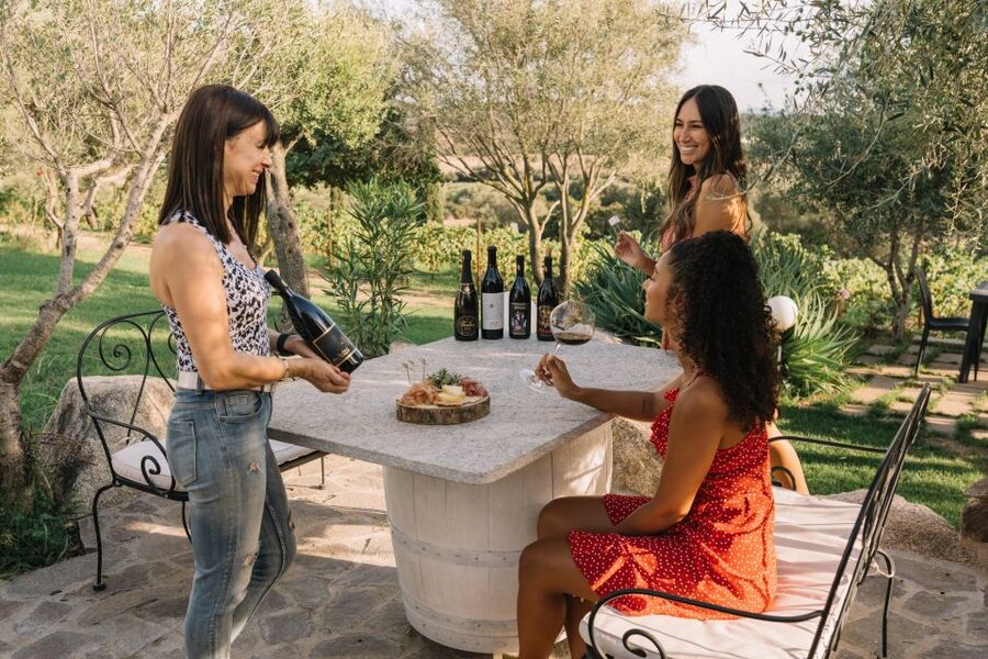 Olbia: Gallura Winery Guided Tour with Tasting - Three Wines With Sardinian Bites