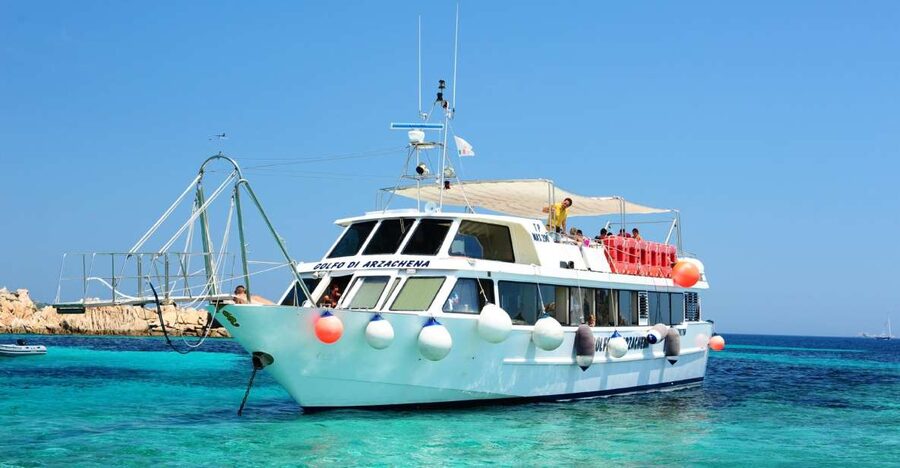 Olbia: Maddalena Archipelago Boat Tour with Minibus Transfer - Key points at a glance