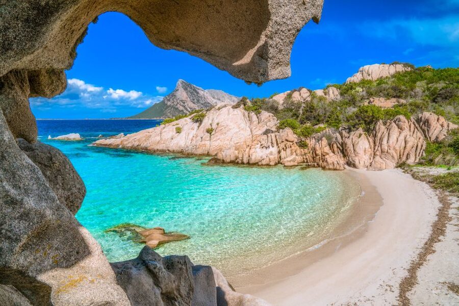 Olbia: Tavolara and Molara Snorkeling Boat Tour - Why the Chrisso wreck makes this tour different