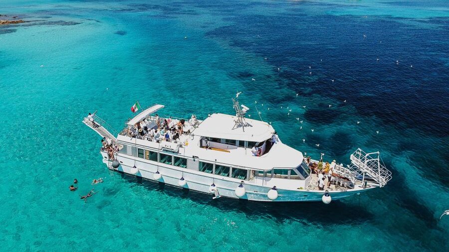 Palau: La Maddalena Archipelago and Caprera Island Boat Tour - Budelli’s Pink Beach and natural pools
