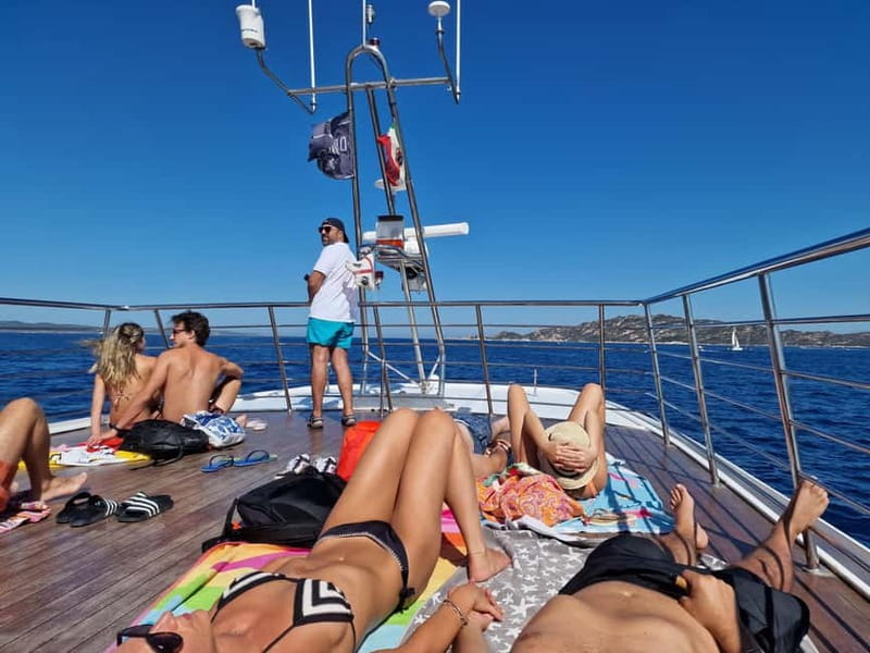 Palau: La Maddalena Archipelago Comfort Boat Tour with Stops - La Maddalena town, ice cream, and an hour on land