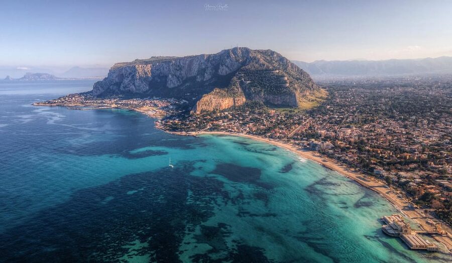 Palermo: Full-Day Snorkeling Boat Tour with Lunch and Wine - Lunch on board after the first swim