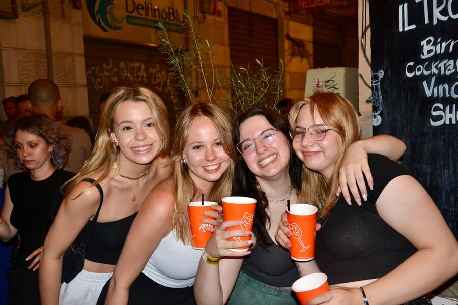 Palermo: Guided Bar Crawl with Shots and Discounts on Drinks - What the included shots and discounts are worth