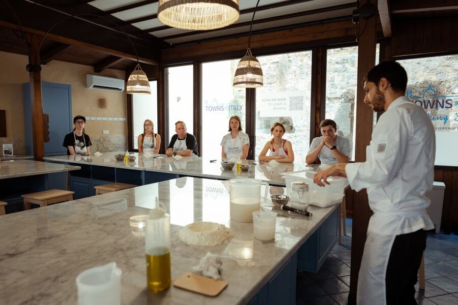 Palermo: Pizza and Gelato Cooking Class with Dinner and Wine - Lidia, Marcello, and the teaching style