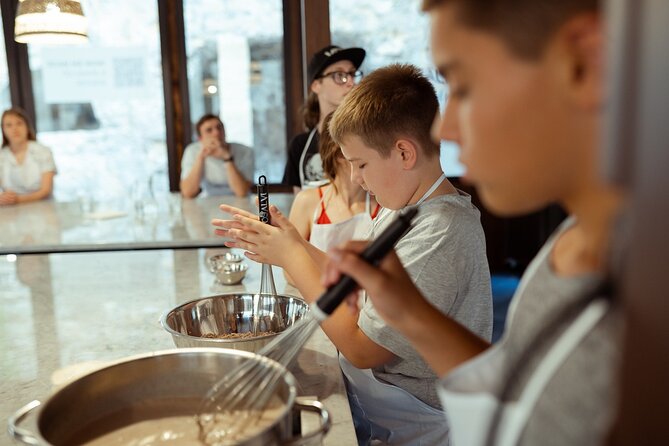 Palermo's Delight: Unleash the Secrets of Pizza and Gelato Making - Starting at Via Volturno 44 in Palermo