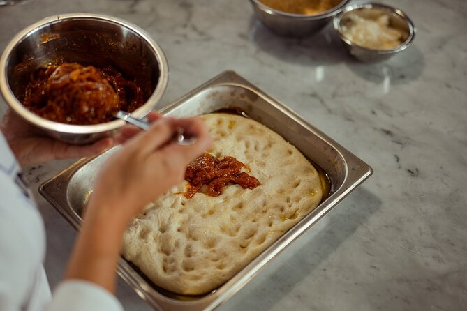 Palermo's Delight: Unleash the Secrets of Pizza and Gelato Making - Chefs who make beginners feel at home