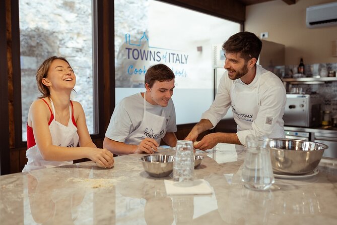 Palermo's Delight: Unleash the Secrets of Pizza and Gelato Making - A clean, social setting for families