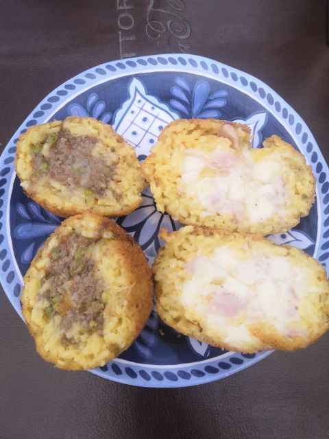 Palermo: Street Food Walking Tour at Sunset - The food: fried, filling, and unmistakably Sicilian
