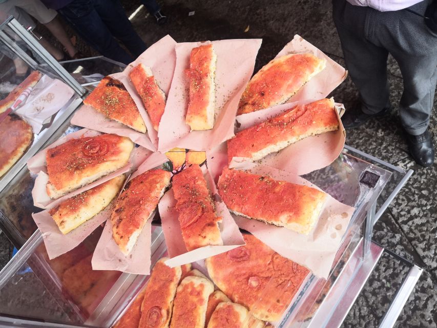 Palermo: Street Food Walking Tour with Local Guide & Tasting - What the guide adds to the two-and-a-half-hour route