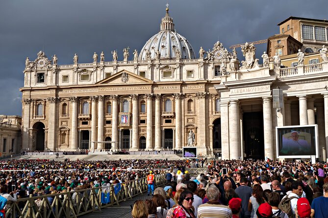 Papal Audience with Pope Leo XIV and Expert Local Guide - Finding a place in St. Peter’s Square