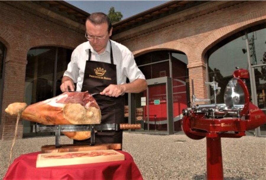 Parma: Parmigiano Production and Parma Ham Tour & Tasting - Key points to know before booking