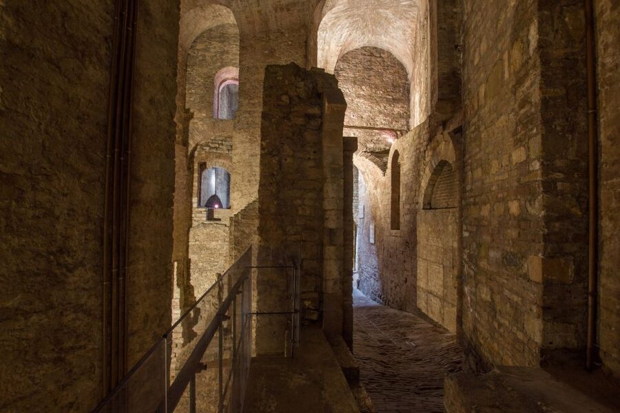 Perugia: Old Town Walking Tour, Piazza IV Novembre - Why this short walk works in Perugia