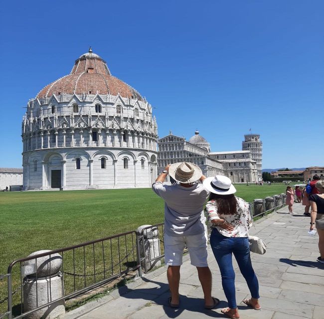 Pisa: Guided Tour with Optional Tower Tickets - What the guides add to the experience
